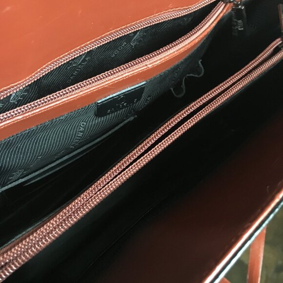 Daniela Moda Black and Roan Sleek Envelope Shoulder Bag - Picture 12 of 15